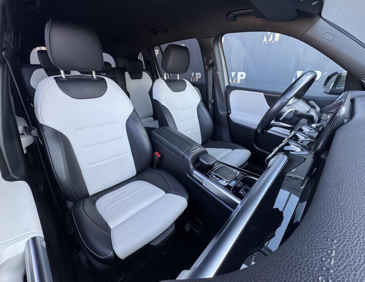 Mercedes-Benz GLB SUV / Terénní 2,0 l 110 kw