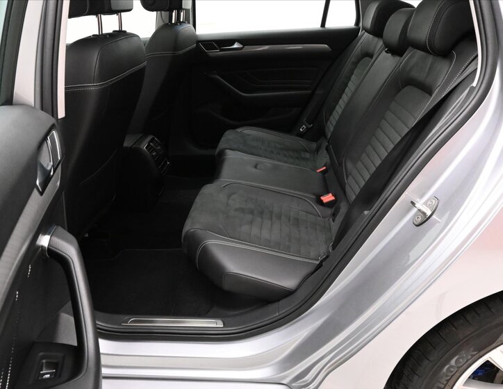 Volkswagen Passat 15