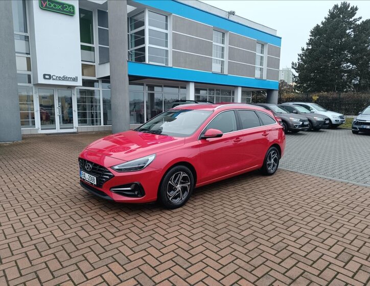 Hyundai i30 Kombi 998,0 88 kw