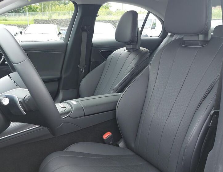 Mercedes-Benz Třídy E 13