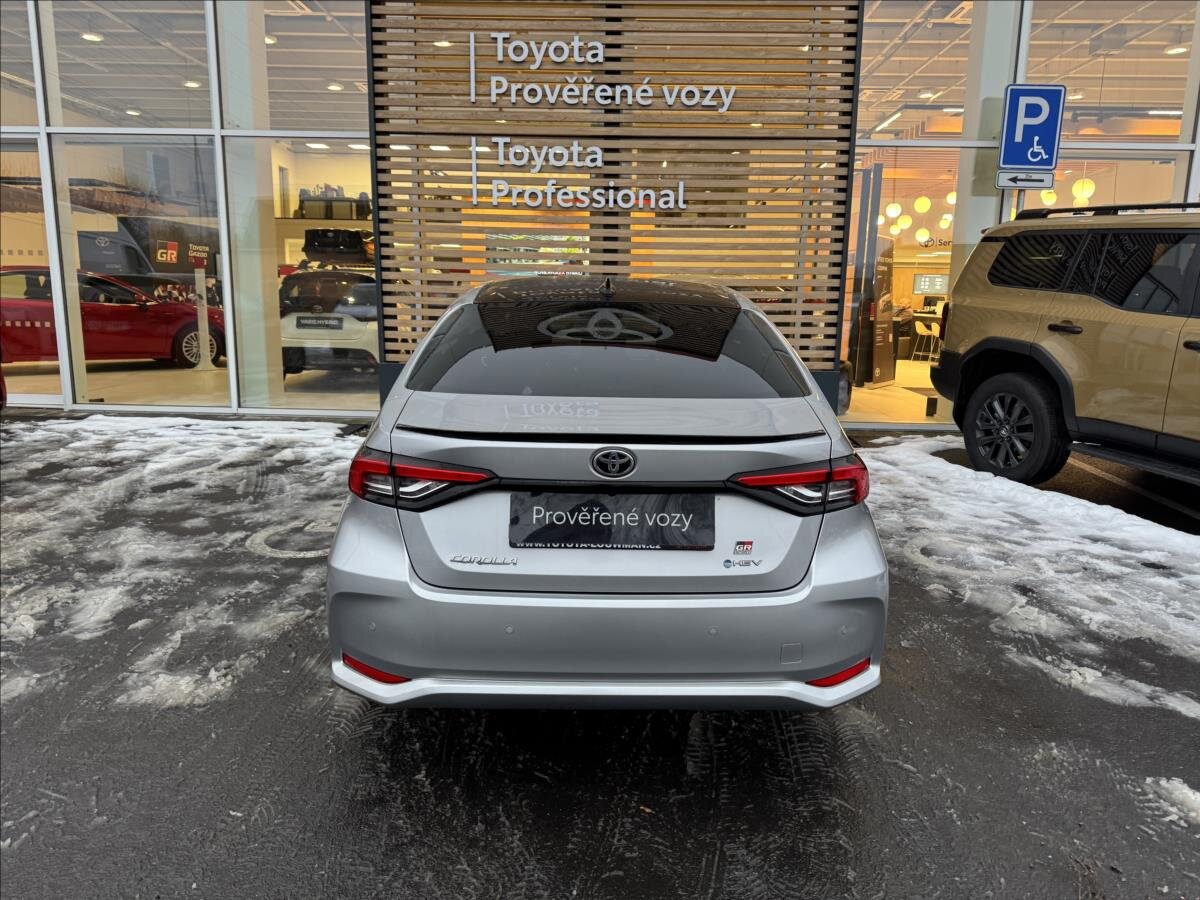 Toyota Corolla Sedan 1,8 l 72 kw