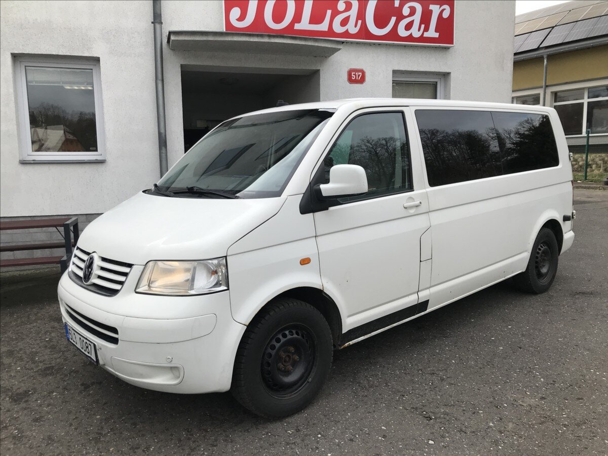 Volkswagen Caravelle Kombi 2,5 l 128 kw
