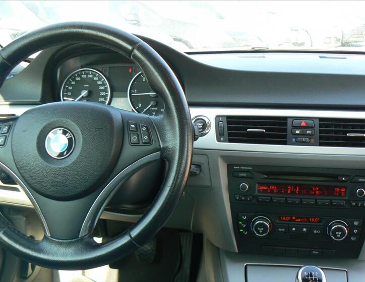 BMW Řada 3 12
