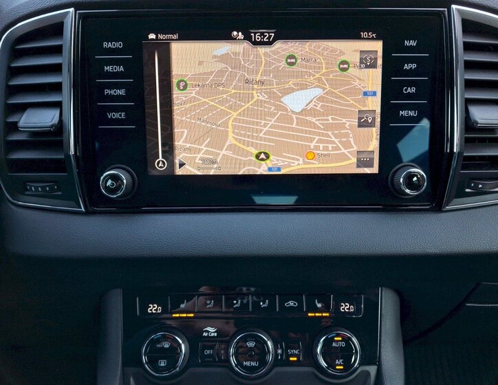 Škoda Karoq SUV / Terénní 1,5 l 110 kw