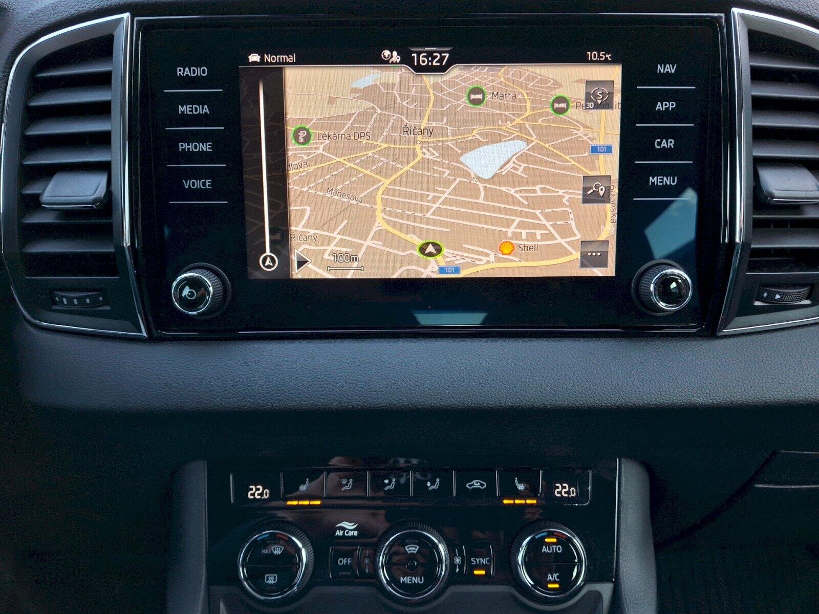 Škoda Karoq SUV / Terénní 1,5 l 110 kw