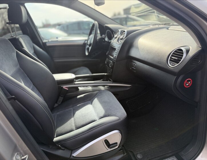 Mercedes-Benz Třídy M Kombi 3,0 l 165 kw