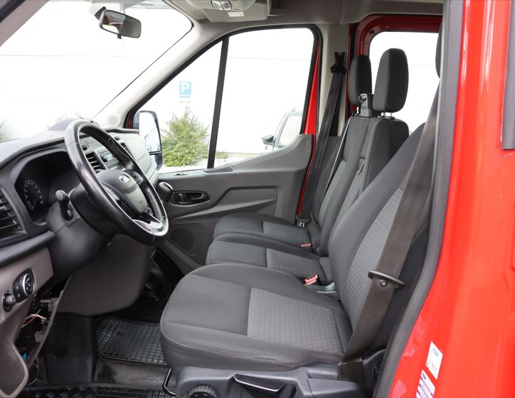 Ford Transit Valník 2,0 l 125 kw