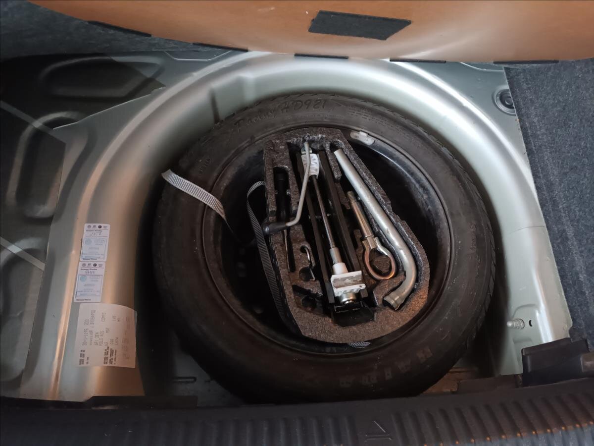 Volkswagen Polo Hatchback 1,4 l 63 kw