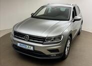 Volkswagen Tiguan 1