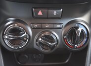 Peugeot 208 Hatchback 1,4 l 50 kw