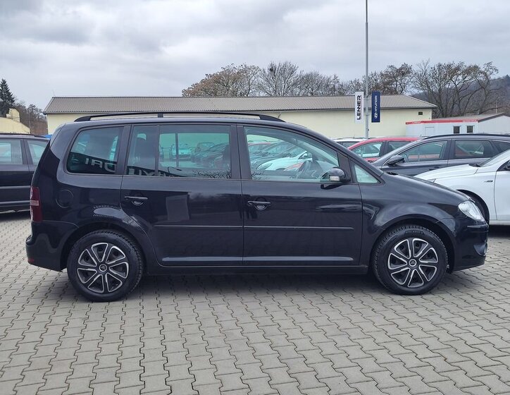 Volkswagen Touran MPV 1,4 l 103 kw