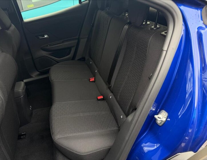 Opel Mokka SUV / Terénní 1,2 l 100 kw