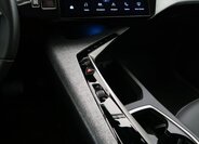 Peugeot 3008 SUV 1,2 l 100 kw