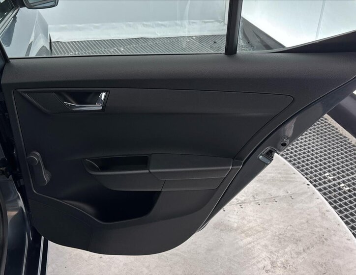 Škoda Fabia Hatchback 1,2 l 66 kw