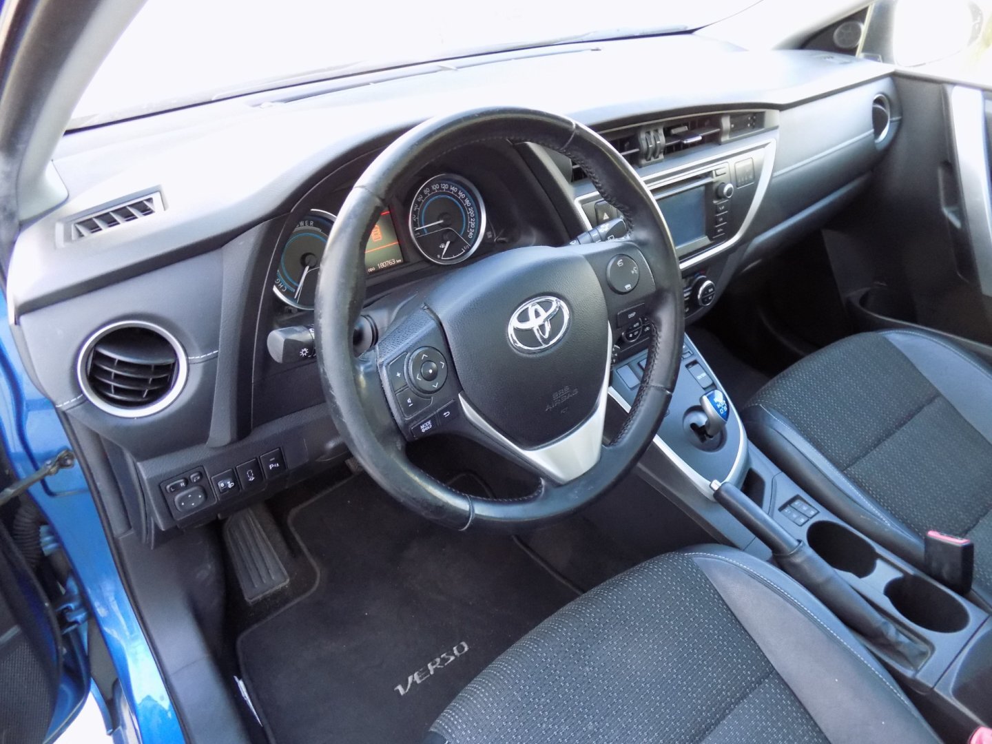 Toyota Auris Hatchback 1,8 l 73 kw