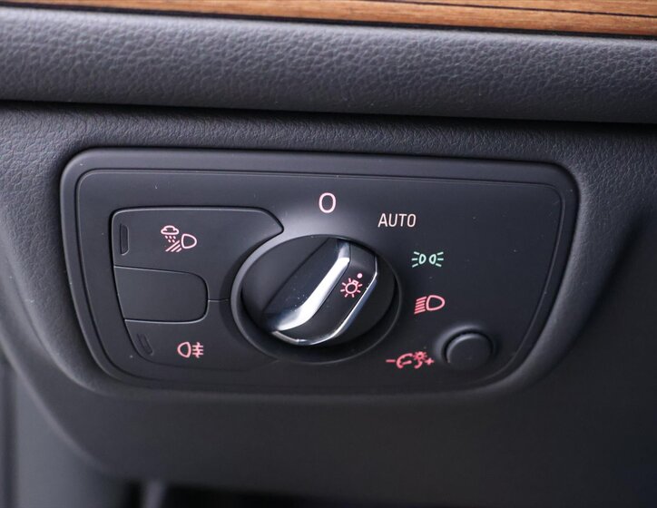 Audi A6 Allroad Kombi 3,0 l 200 kw