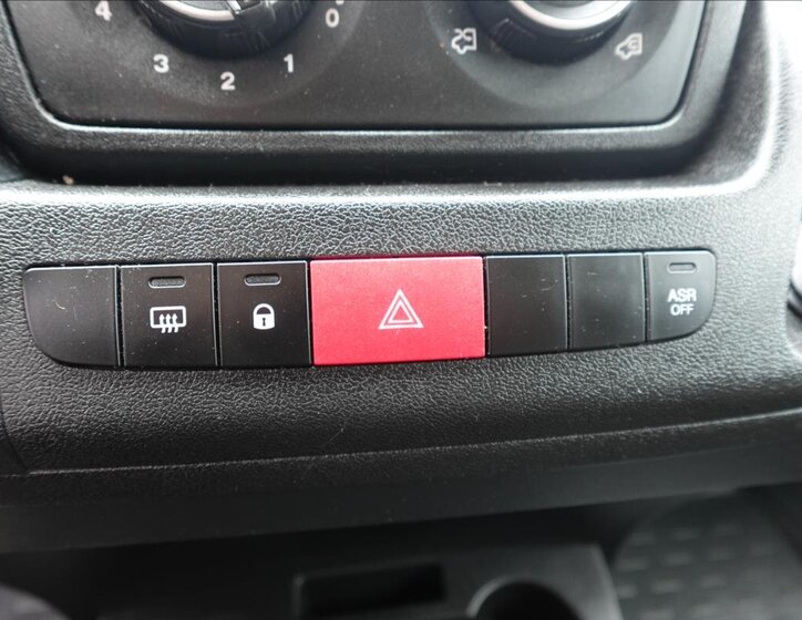 Citroën Jumper Ostatní 2,2 l 121 kw