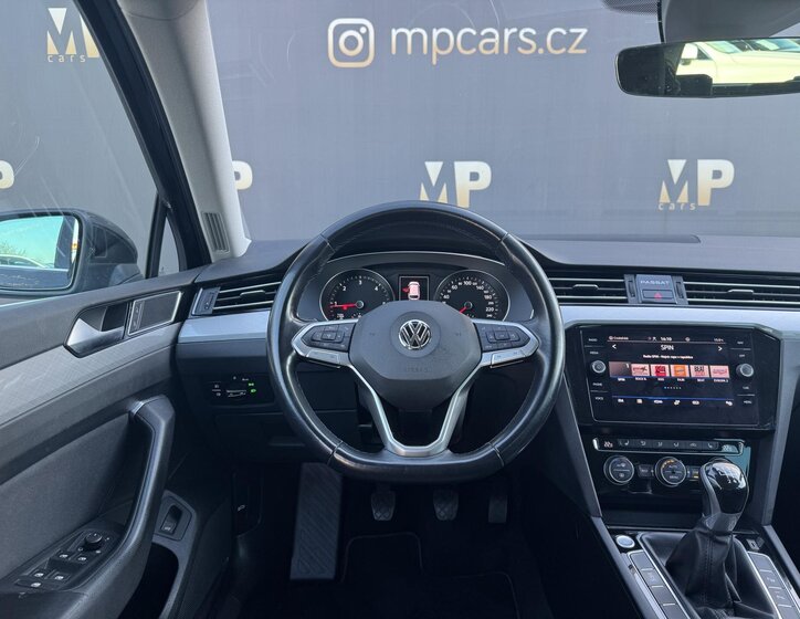 Volkswagen Passat Kombi 2,0 l 110 kw