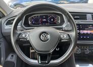 Volkswagen Tiguan 9