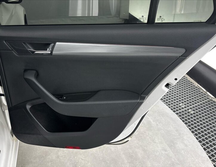 Škoda Superb Kombi 2,0 l 140 kw