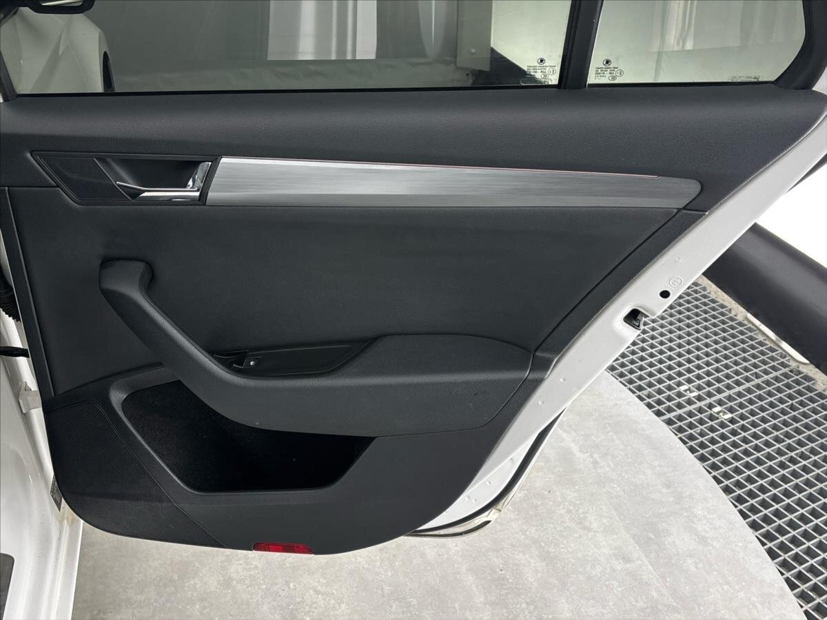 Škoda Superb Kombi 2,0 l 140 kw