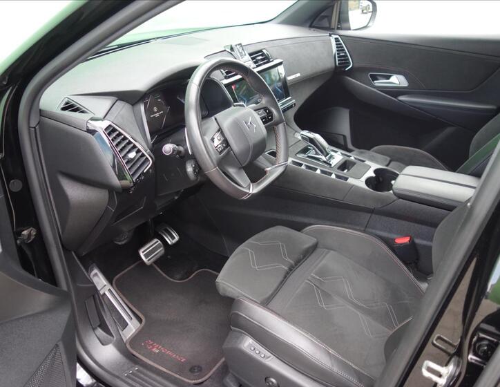 DS Automobiles DS7 Crossback 18