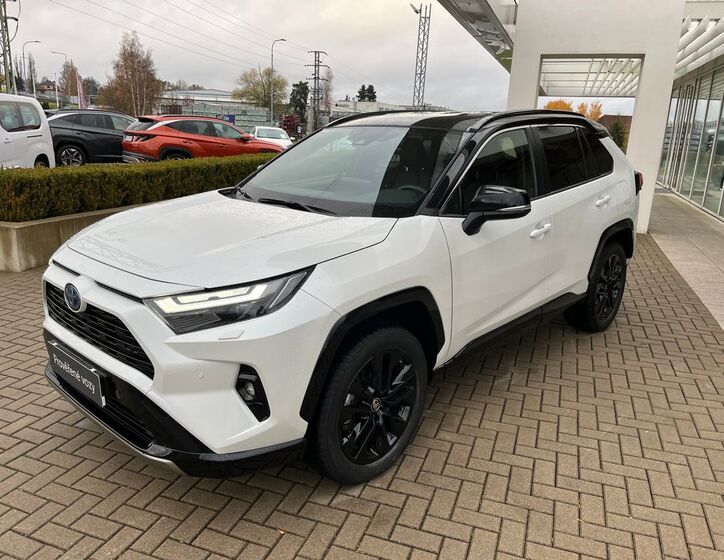Toyota RAV4 2