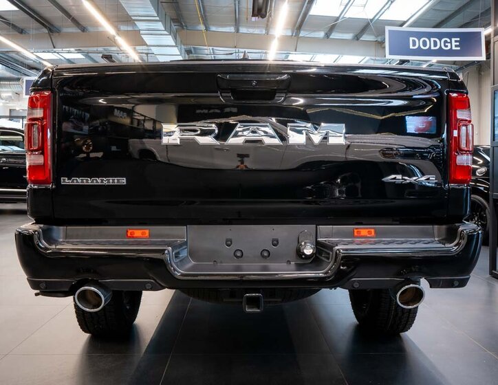 Dodge RAM 3