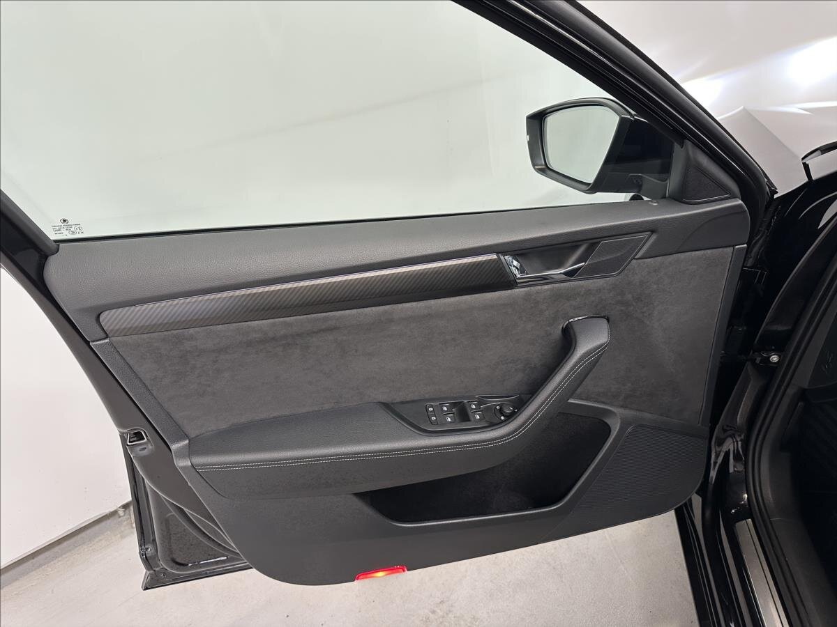 Škoda Superb Kombi 2,0 l 147 kw