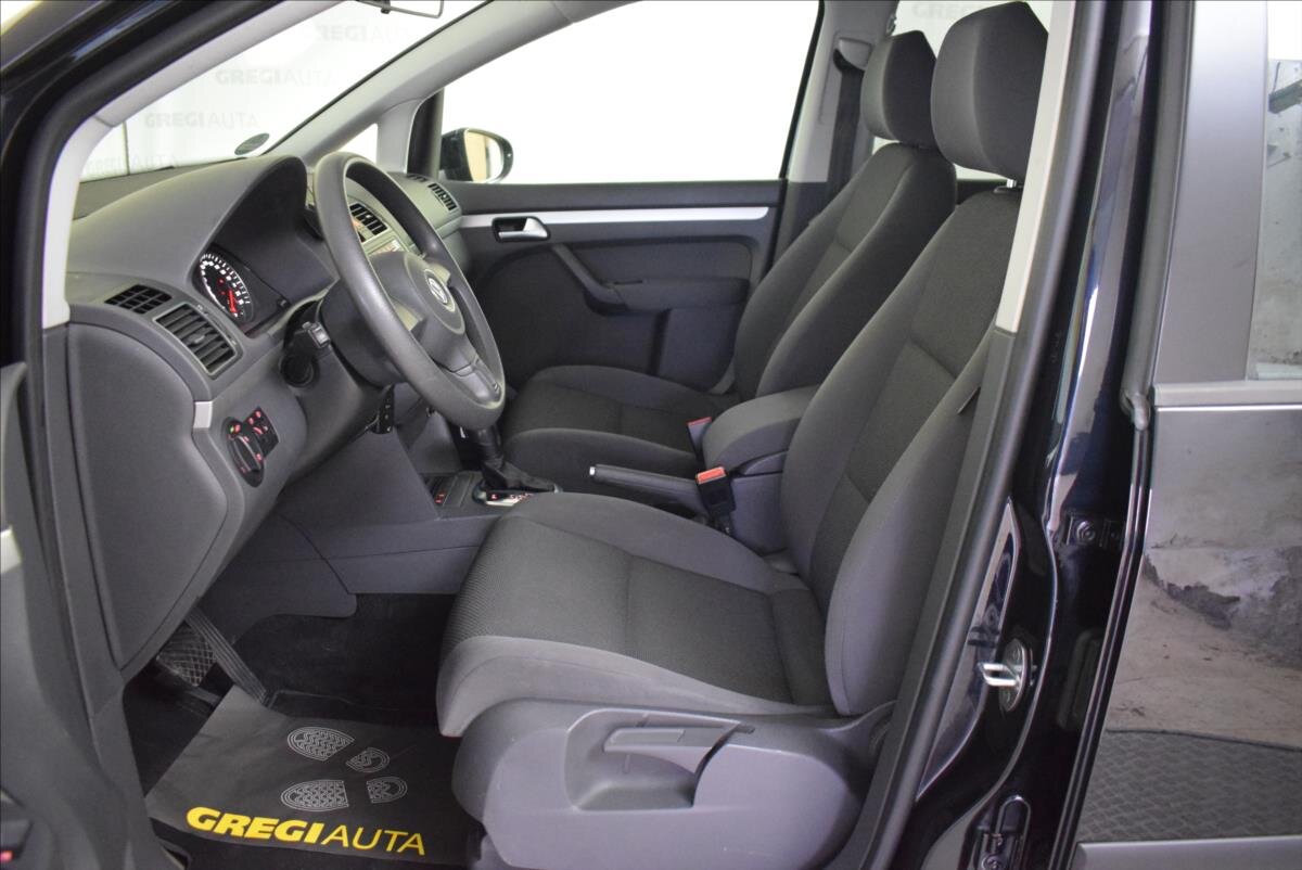 Volkswagen Touran MPV 1,6 l 77 kw