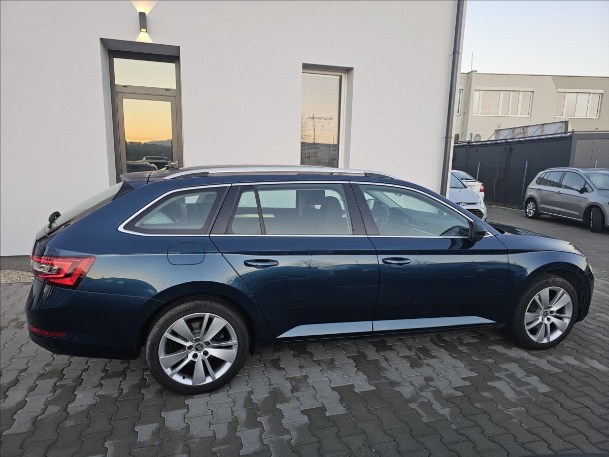 Škoda Superb Kombi 2,0 l 140 kw