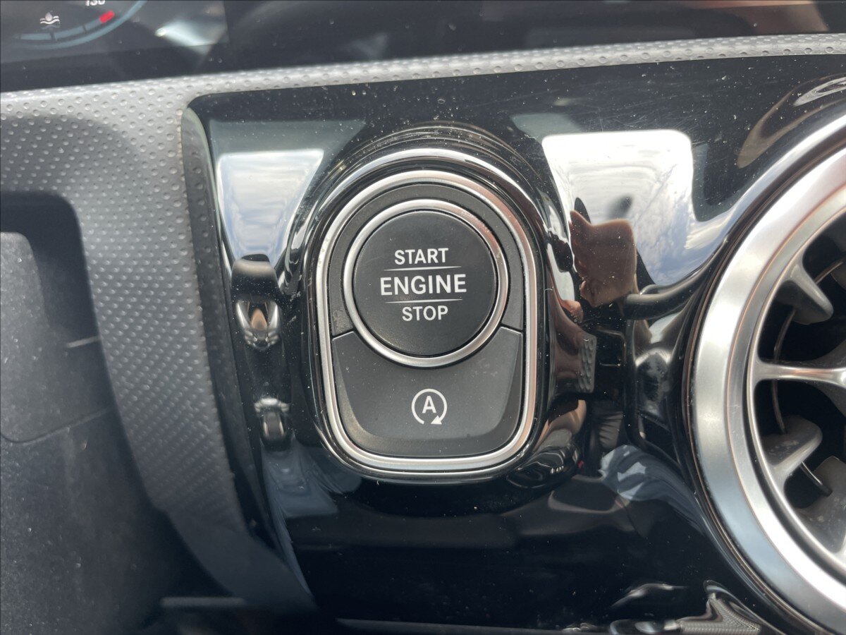 Mercedes-Benz Třídy A Kombi 2,0 l 85 kw