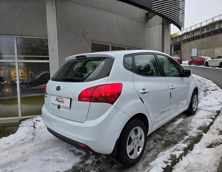 KIA Venga MPV 1,4 l 66 kw
