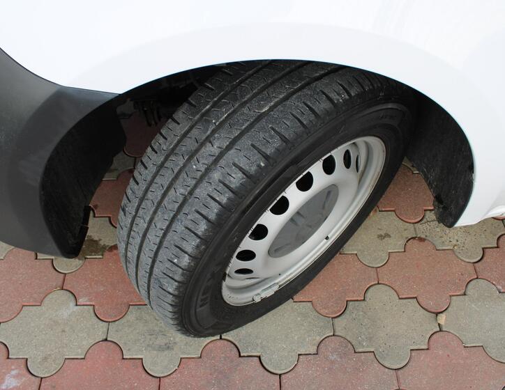 Mercedes-Benz Vito 24