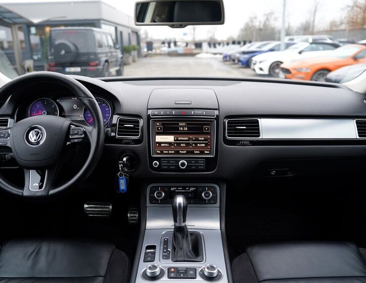 Volkswagen Touareg 23