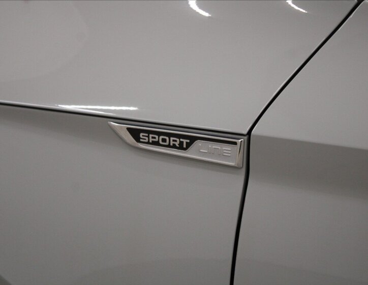 Škoda Superb Kombi 2,0 l 147 kw