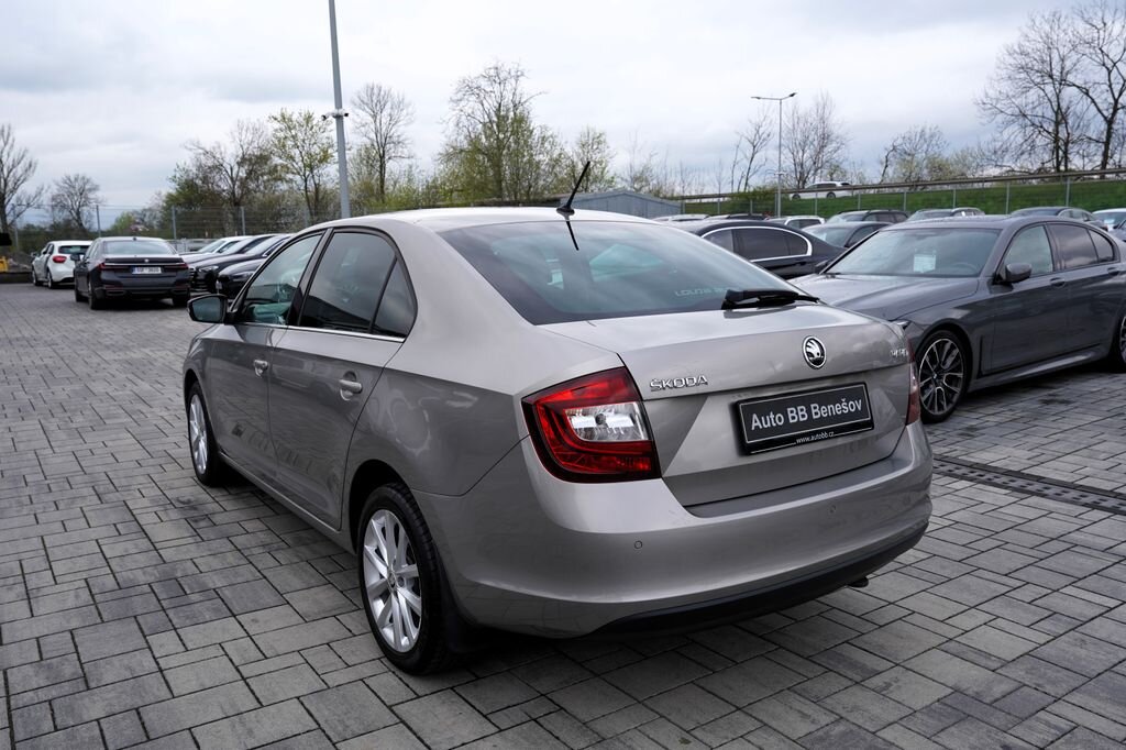 Škoda Rapid Sedan / Limuzína 999,0 70 kw