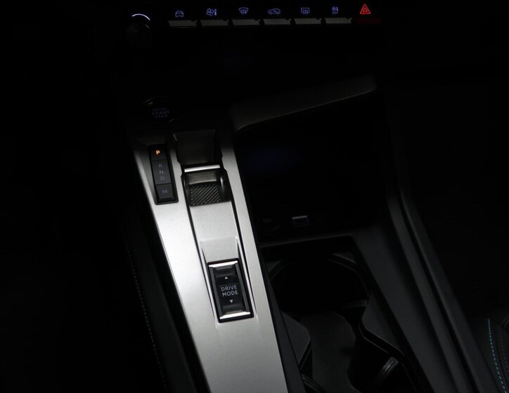 Peugeot 308 Kombi 1,2 l 96 kw