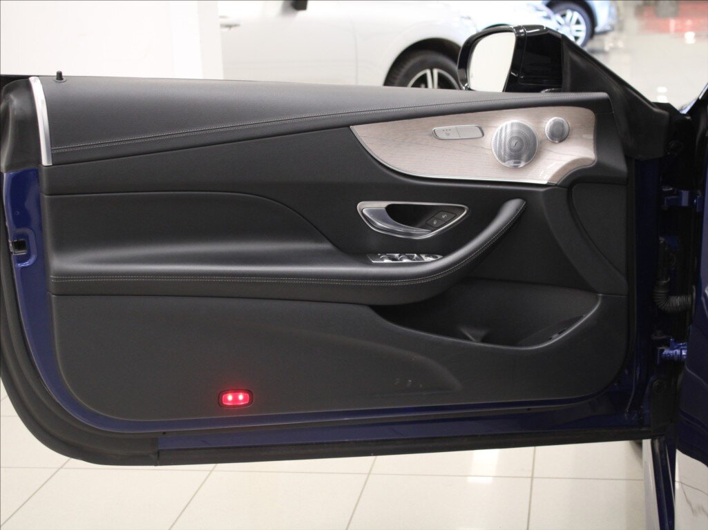 Mercedes-Benz Třídy E Kupé 2,0 l 143 kw