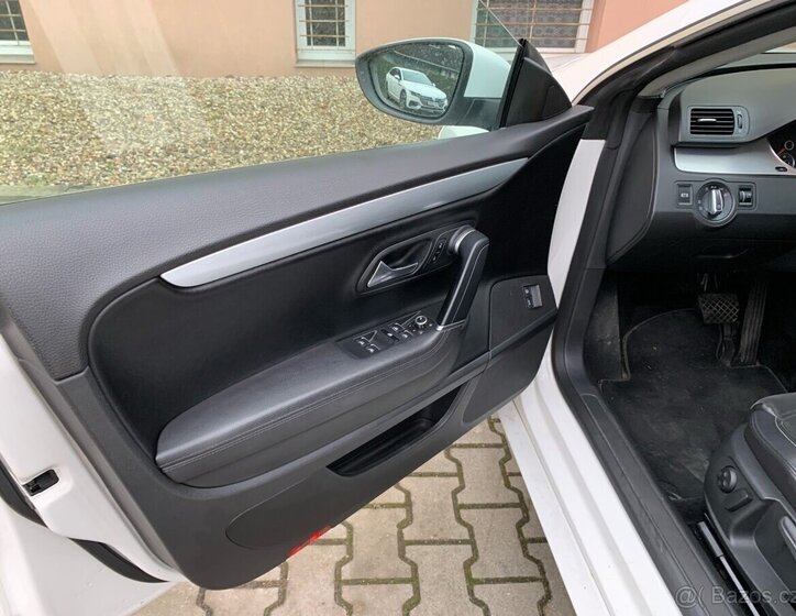 Volkswagen Passat CC Sedan / Limuzína 0,0 125 kw