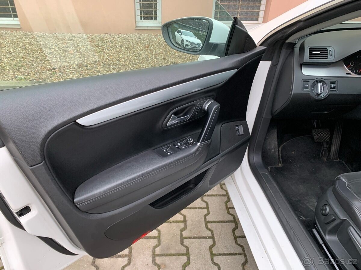 Volkswagen Passat CC Sedan / Limuzína 0,0 125 kw