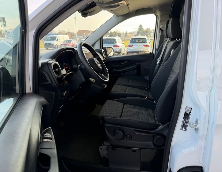 Mercedes-Benz Vito VAN-Minibus 2,0 l 100 kw