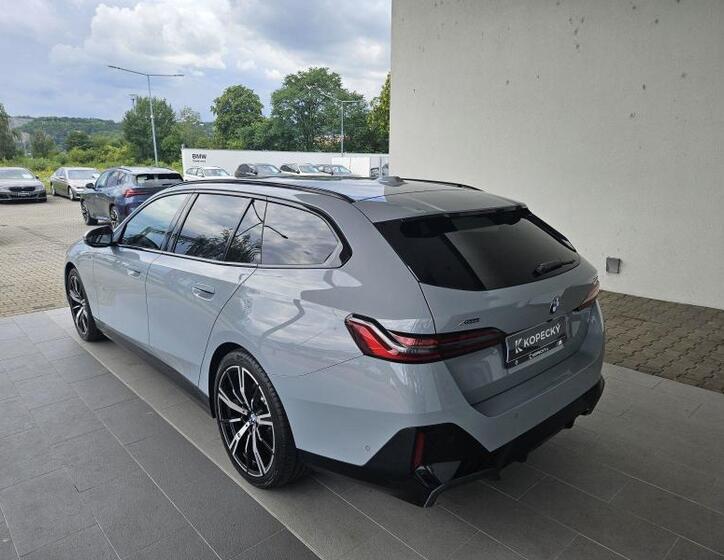 BMW Řada 5 4