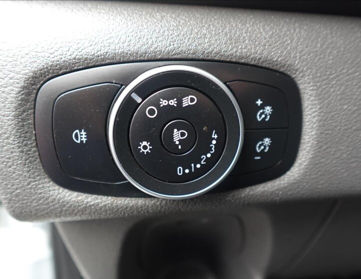 Ford Transit Custom Ostatní 2,0 l 77 kw