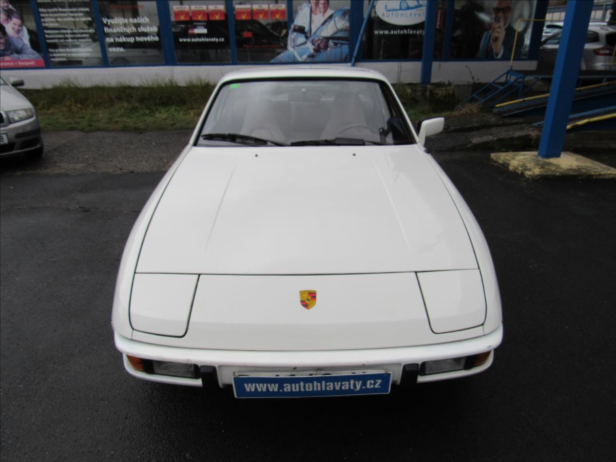 Porsche 924