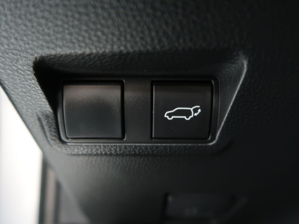 Toyota Corolla Cross Hatchback 2,0 l 112 kw