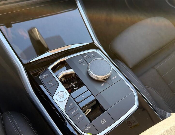 BMW Řada 4 Sedan / Limuzína 3,0 l 210 kw