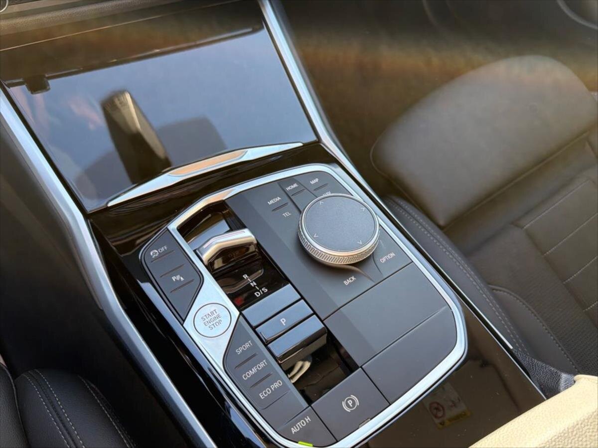 BMW Řada 4 Sedan / Limuzína 3,0 l 210 kw