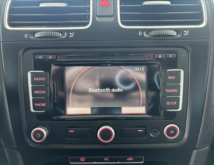 Volkswagen Golf Kombi 1,6 l 77 kw