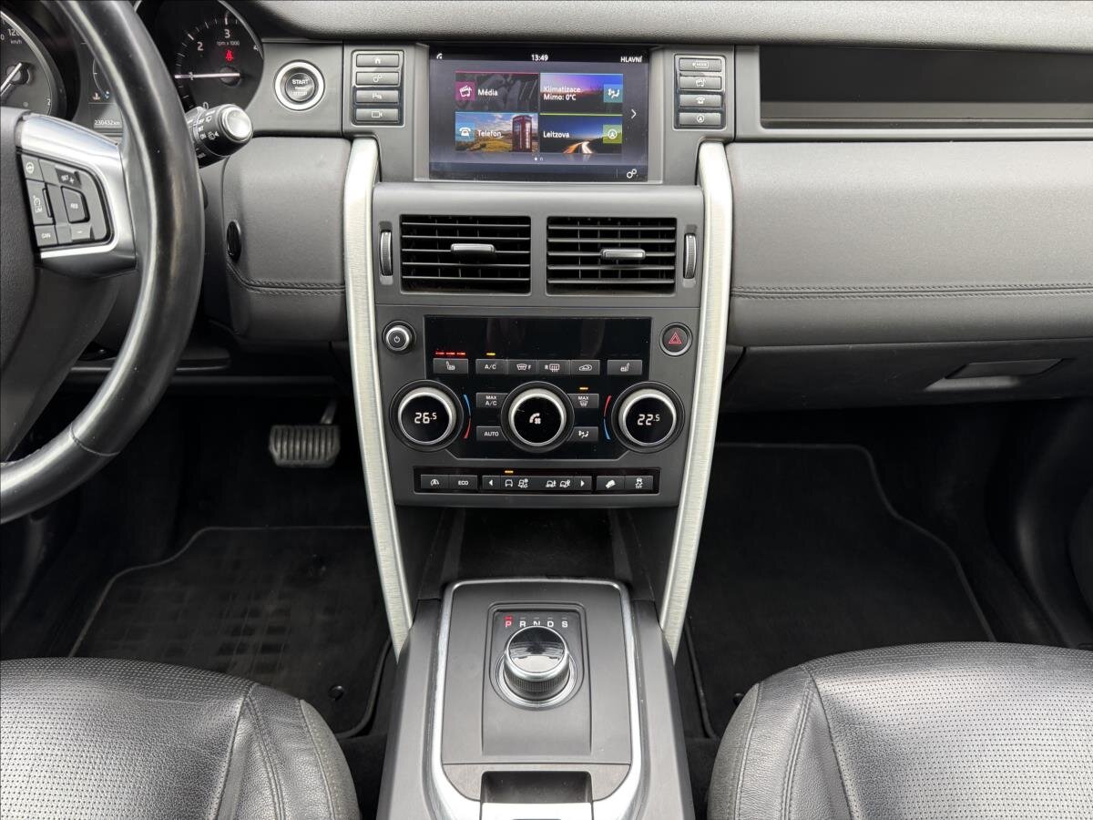 Land Rover Discovery Sport SUV / Terénní 2,0 l 132 kw